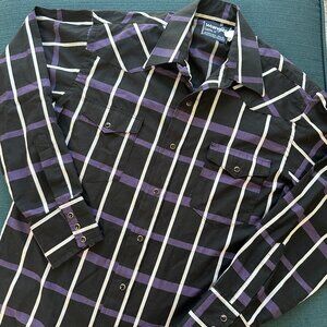 Wrangler Men's Regular Fit Cowboy Cut Button Down Shirt Purple Black Plaid
